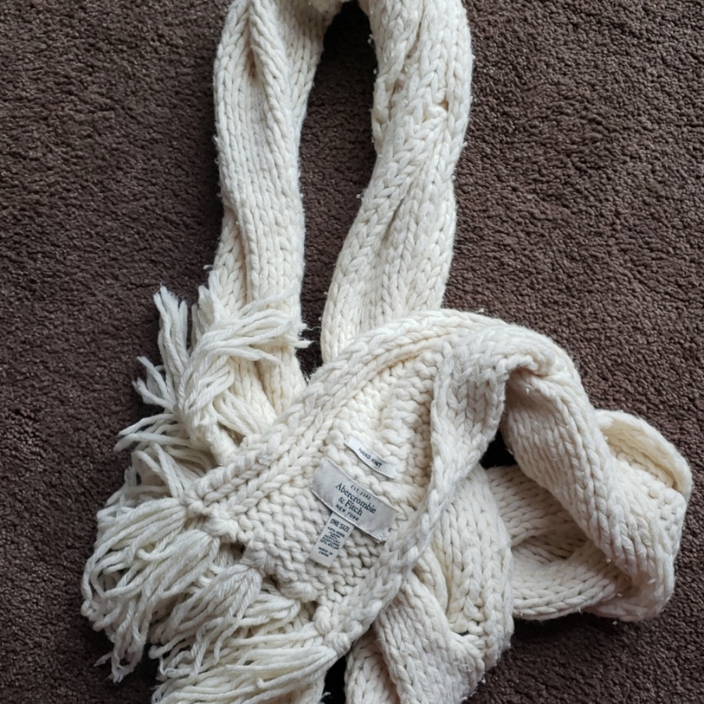 Abercrombie and Fitch Winter Scarf